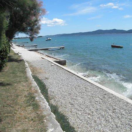 Apartments Dora Bibinje, 30 M From The Sea Quarto foto