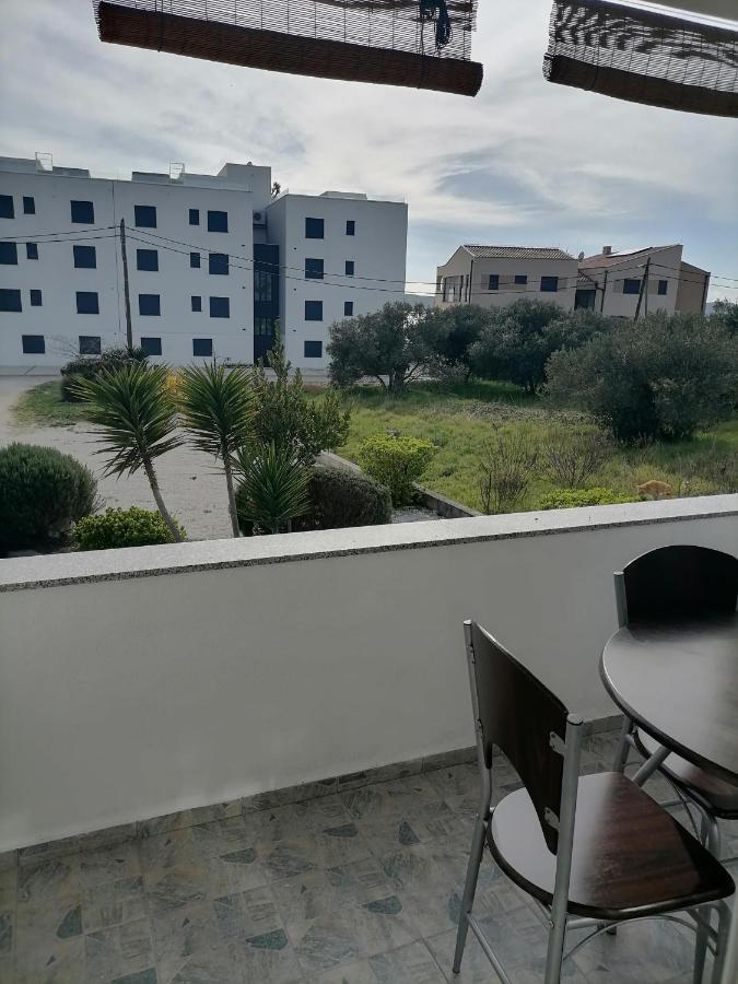 Apartments Dora Bibinje, 30 M From The Sea Exterior foto