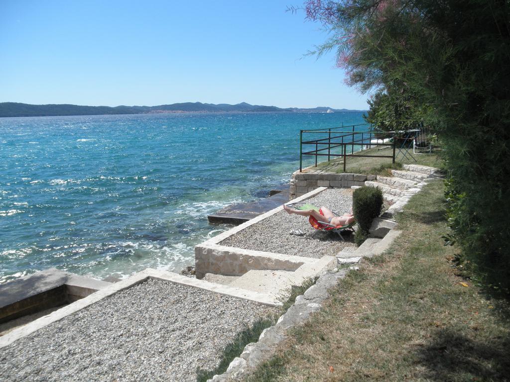 Apartments Dora Bibinje, 30 M From The Sea Quarto foto