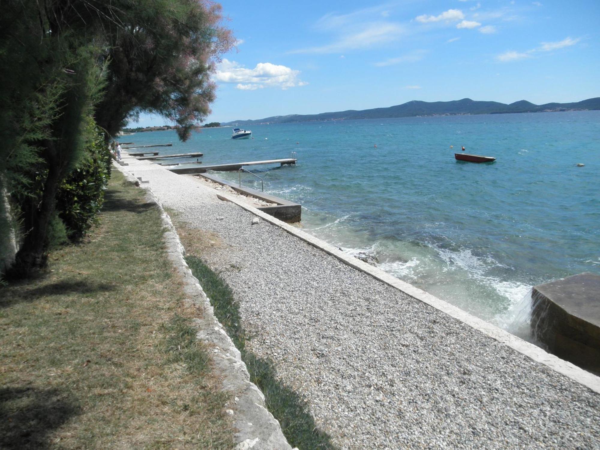 Apartments Dora Bibinje, 30 M From The Sea Quarto foto