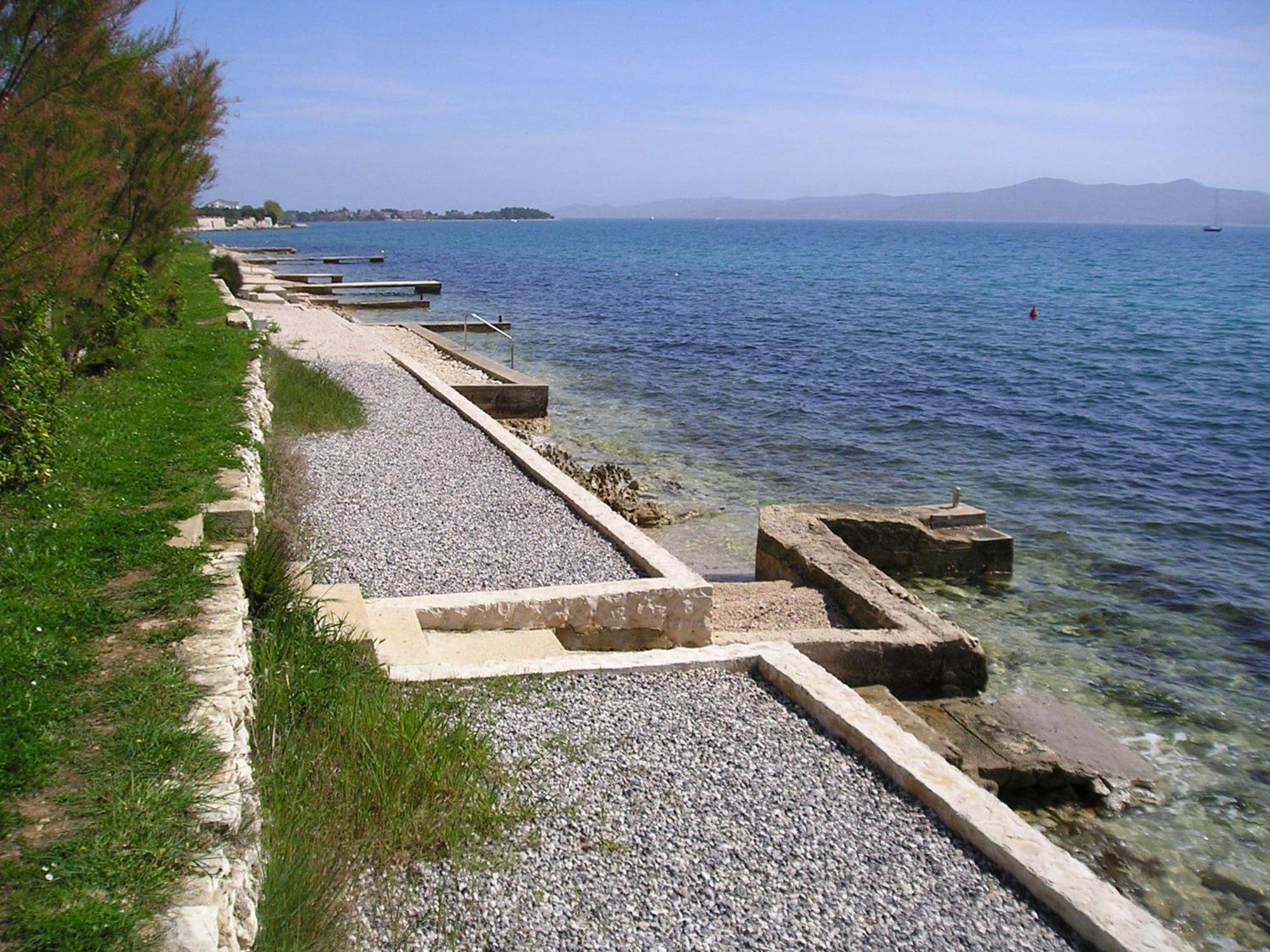 Apartments Dora Bibinje, 30 M From The Sea Quarto foto